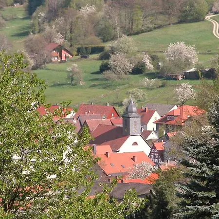 Gasthof-landhotel-metzgerei Zum Stern Отель Rudenau